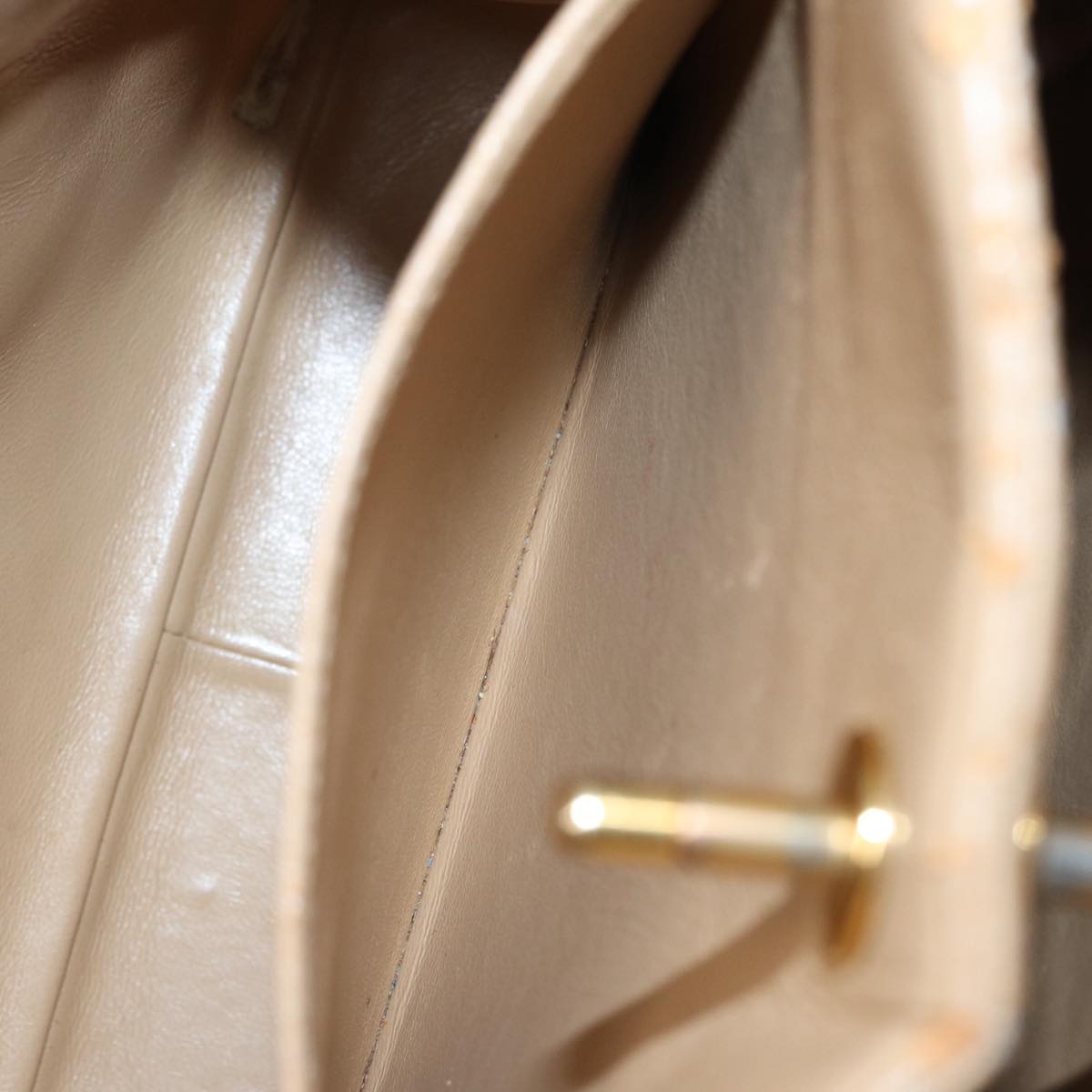 CHANEL Shoulder Bag Caviar Skin Beige Gold CC bs17980
