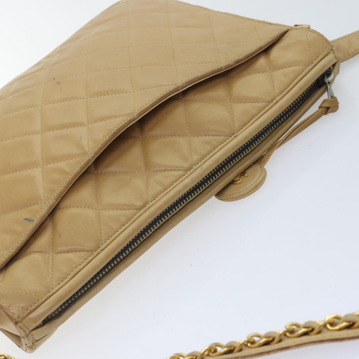 CHANEL Matelasse Chain Shoulder Bag Leather Beige CC bs18062