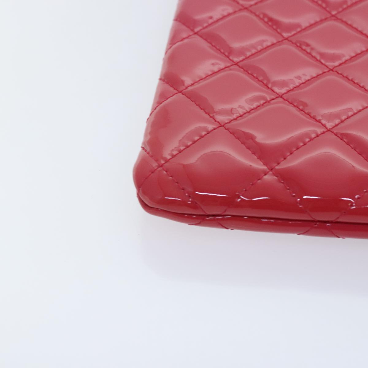 CHANEL Matelasse Clutch Bag patent Pink CC bs18168