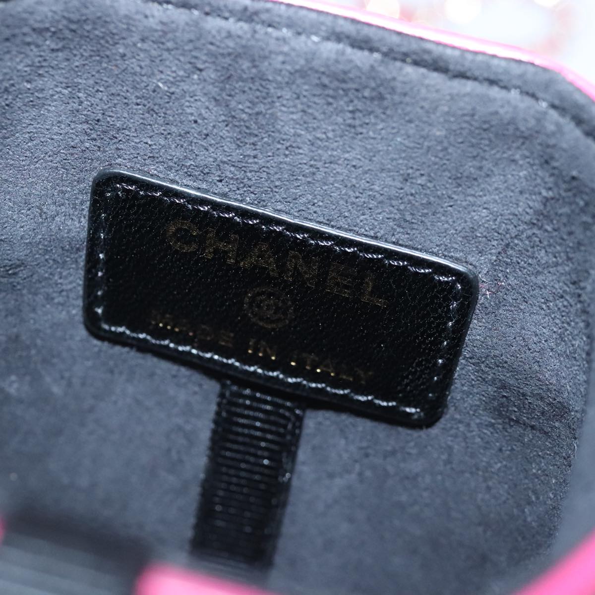 CHANEL Smartphone Case Chain Shoulder Bag Tweed Gold Pink CC bs18176