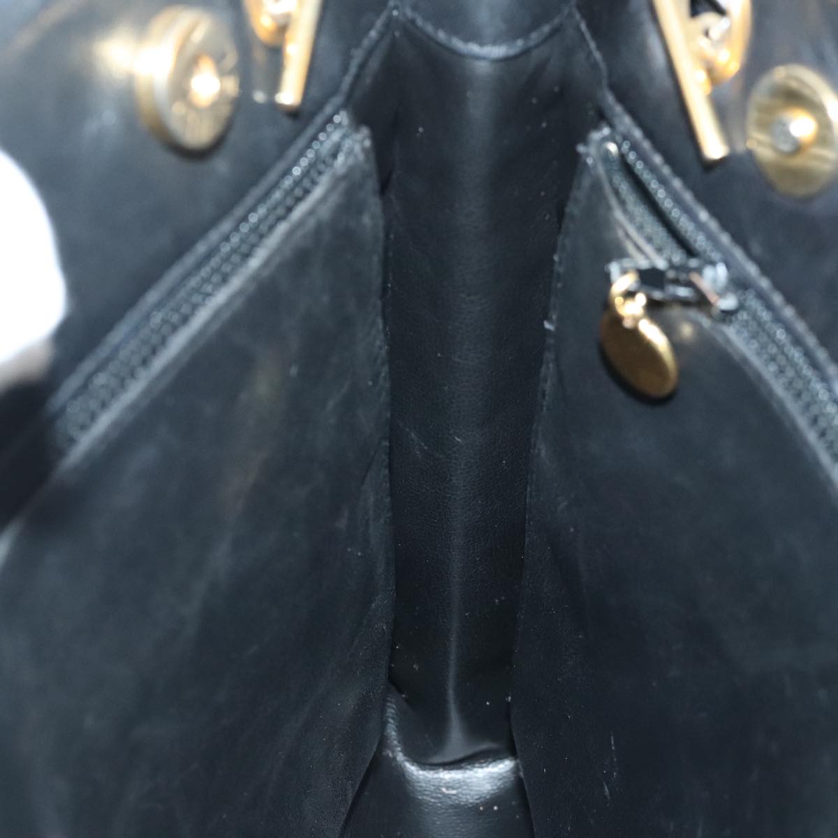CHANEL Shoulder Bag Leather Black CC bs18212