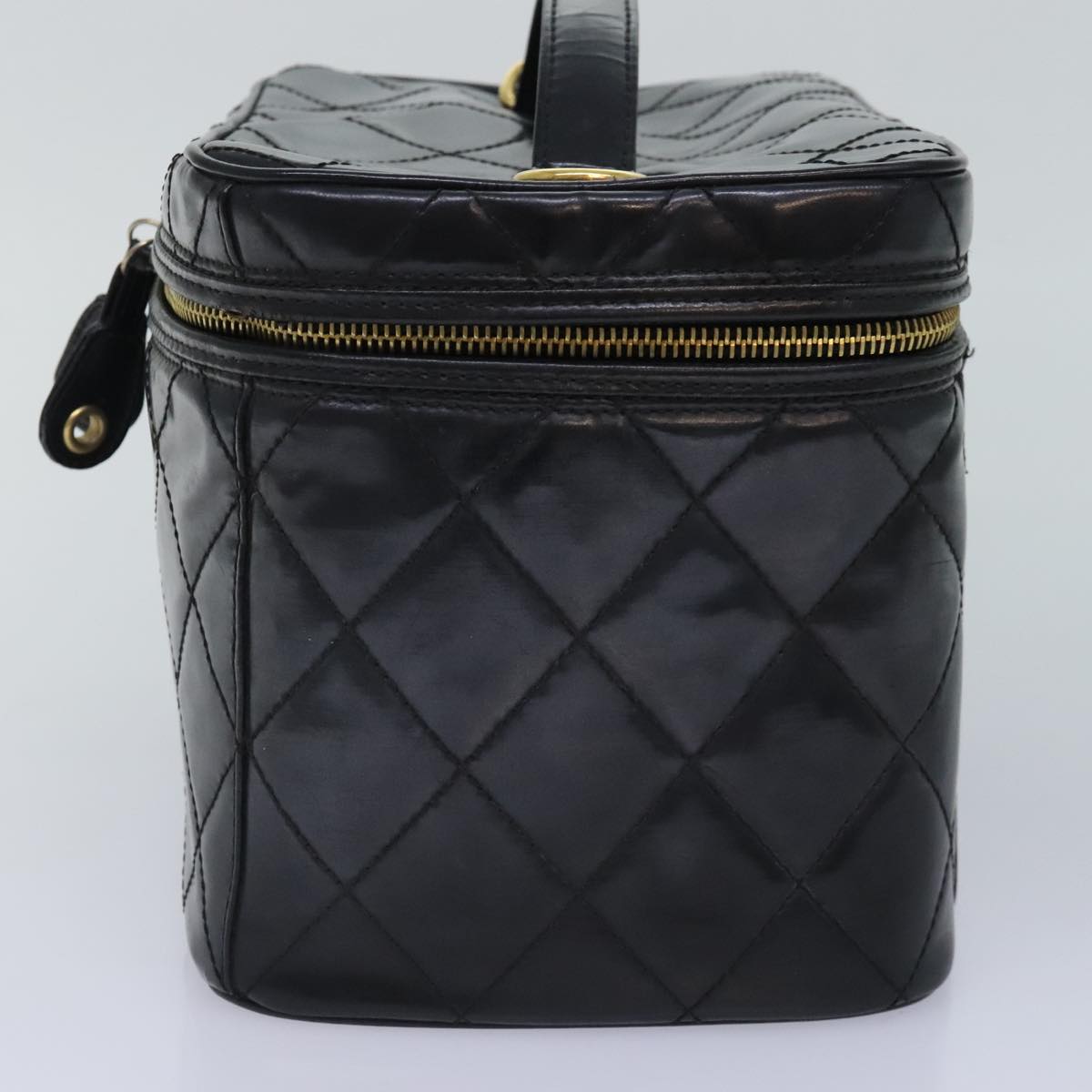 CHANEL Matelasse Vanity Cosmetic Pouch Patent leather Black Gold CC bs18324