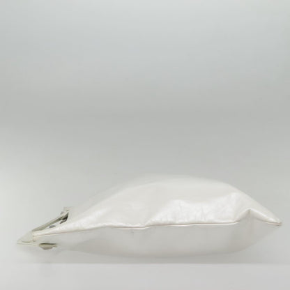 CHANEL Matelasse Hand Bag Leather White CC bs18834