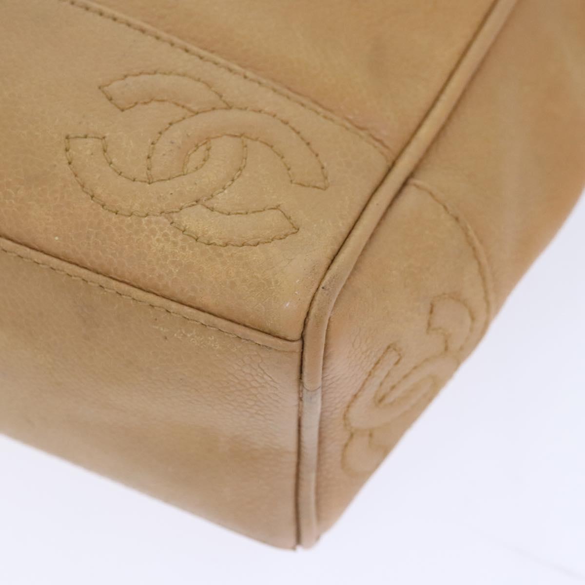 CHANEL Chain Shoulder Bag Caviar Skin Beige Gold CC bs18835