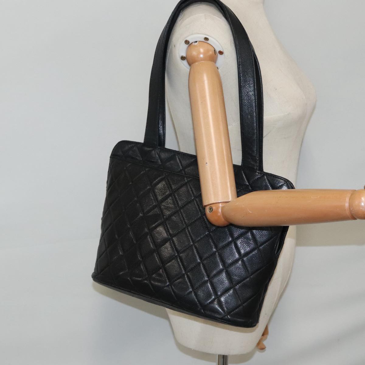 CHANEL Matelasse Tote Bag Caviar Skin Black CC bs18884