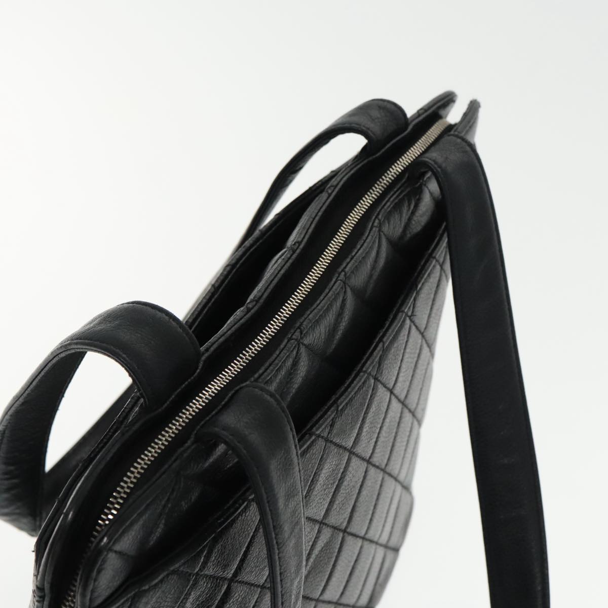 CHANEL Matelasse Tote Bag Caviar Skin Black CC bs18884