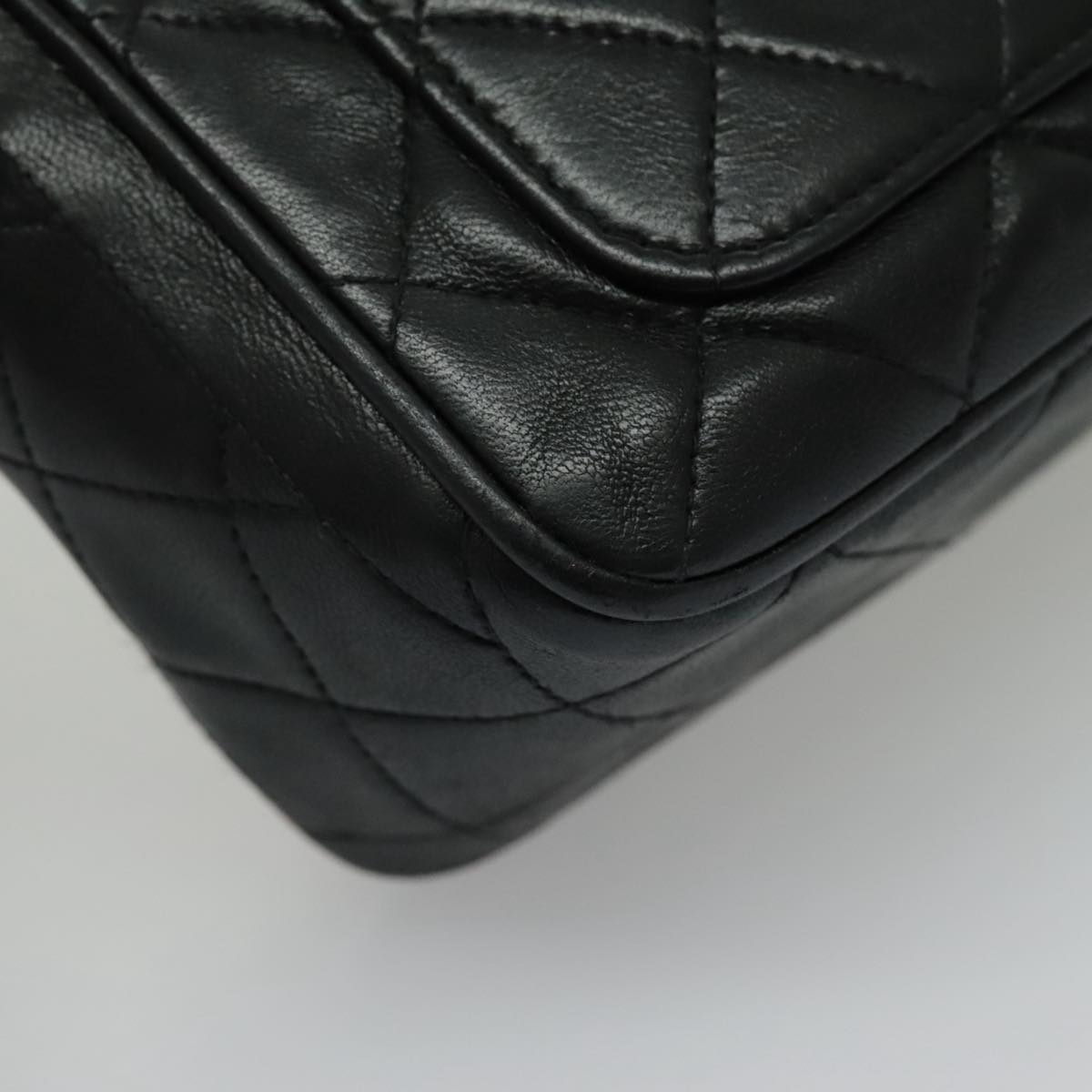 CHANEL Matelasse Shoulder Bag Lamb Skin Black Gold CC bs19046
