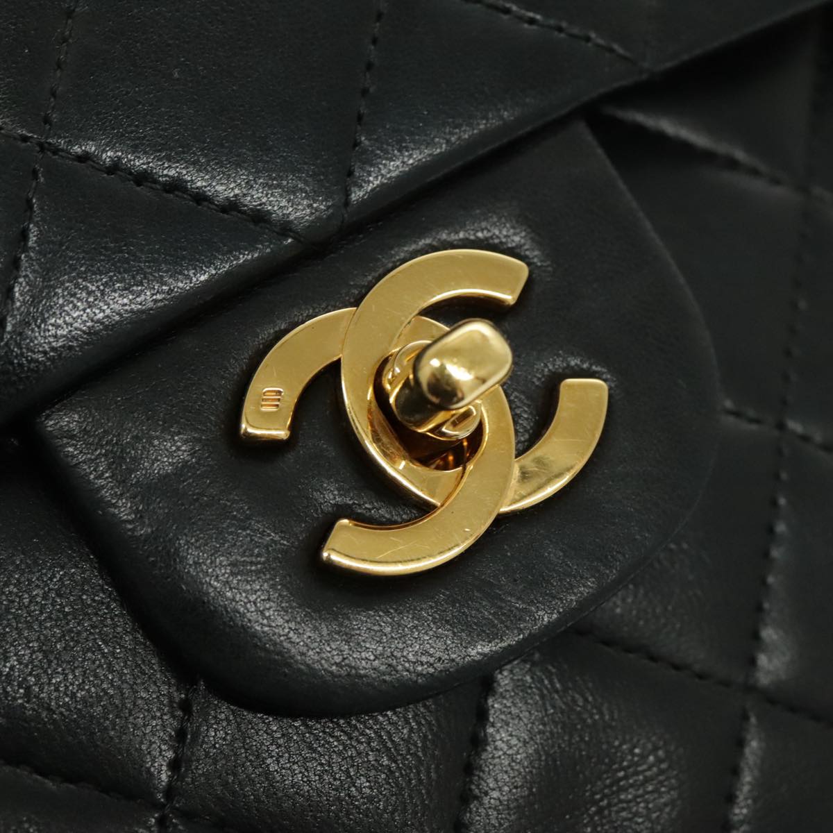 CHANEL Matrasse Chain Shoulder Bag Lamb Skin Black Gold CC bs19047A