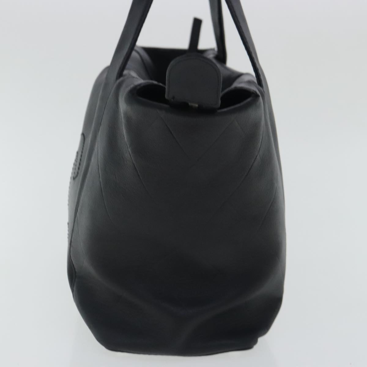 CHANEL V stitch Hand Bag Leather Black Silver CC bs19168