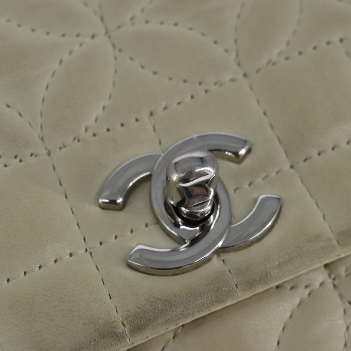 CHANEL Chain Flower Stitch Shoulder Bag Lamb Skin Beige Silver CC bs19654