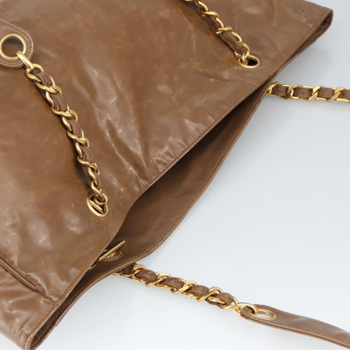CHANEL Chain Tote Bag Patent leather Gold Brown CC bs19657