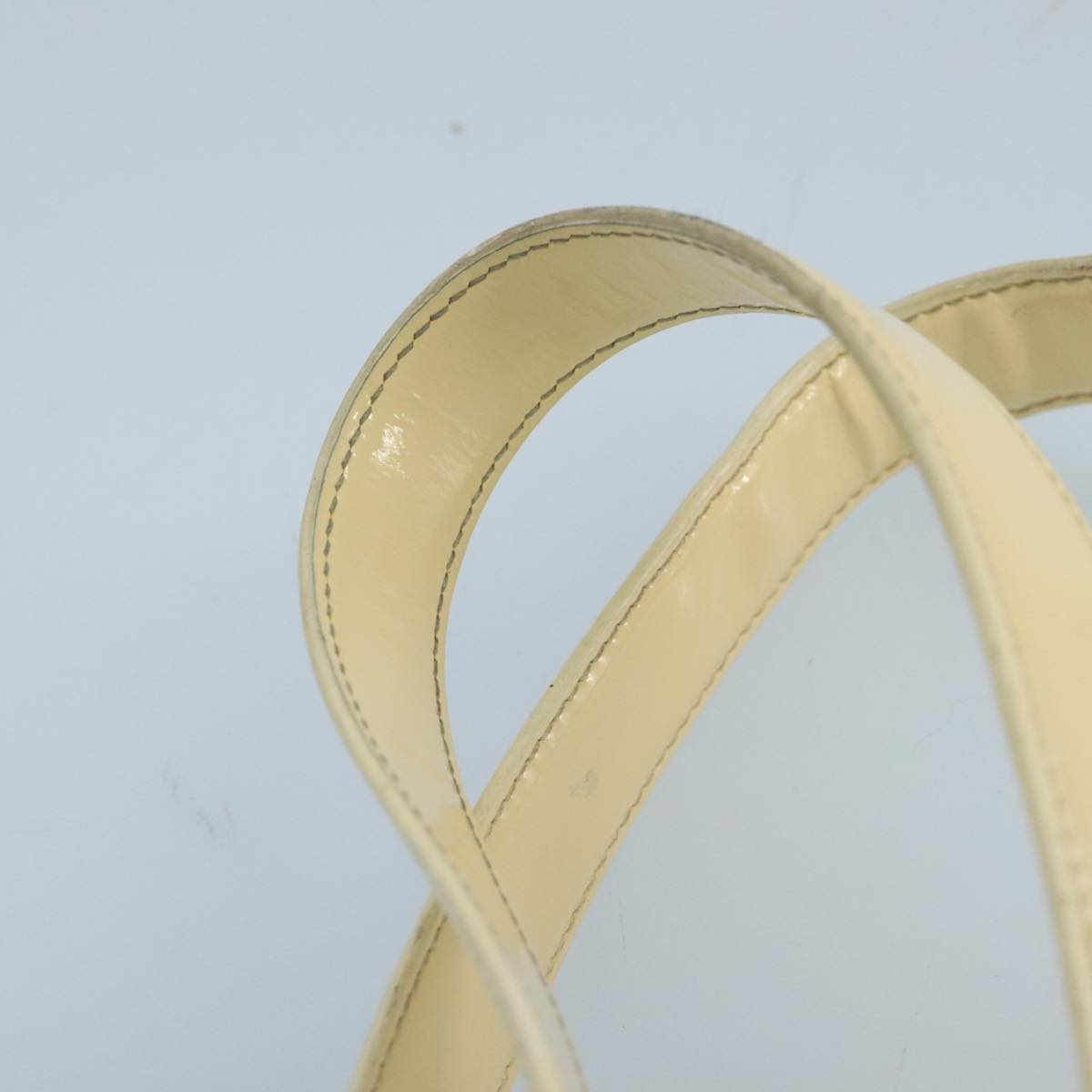 CHANEL Tote Bag Enamel White CC bs20237