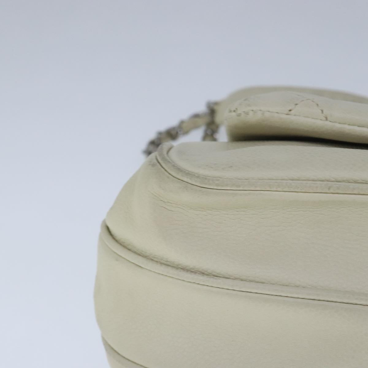CHANEL Matelasse Chain Shoulder Bag Caviar Skin White CC bs20238