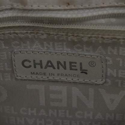 CHANEL Matelasse Chain Shoulder Bag Caviar Skin White CC bs20238