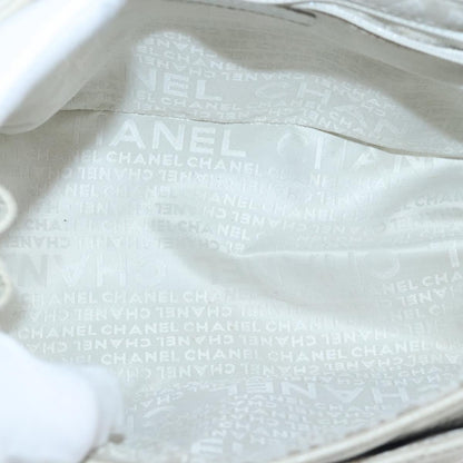 CHANEL Matelasse Chain Shoulder Bag Caviar Skin White CC bs20238