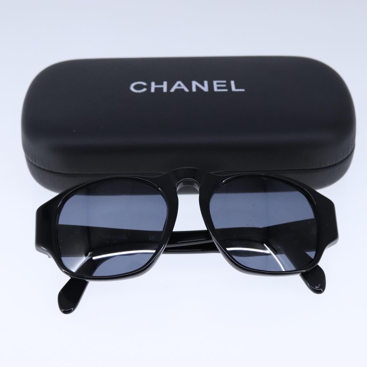 CHANEL Sunglasses plastic Black CC bs20642