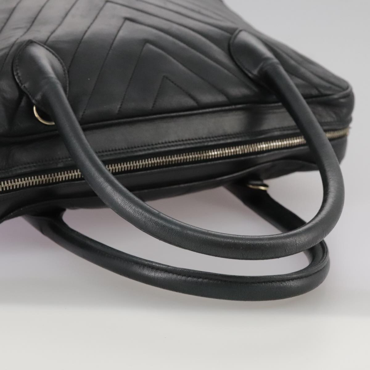 CHANEL V Stitch Hand Bag Leather Black CC bs21163