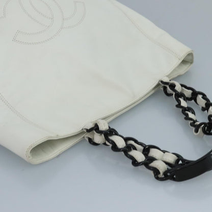 CHANEL Tote Bag Lamb Skin White CC bs21711