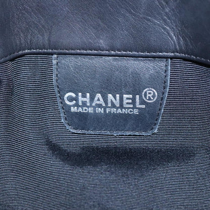 CHANEL Shoulder Bag Leather Black CC bs22384