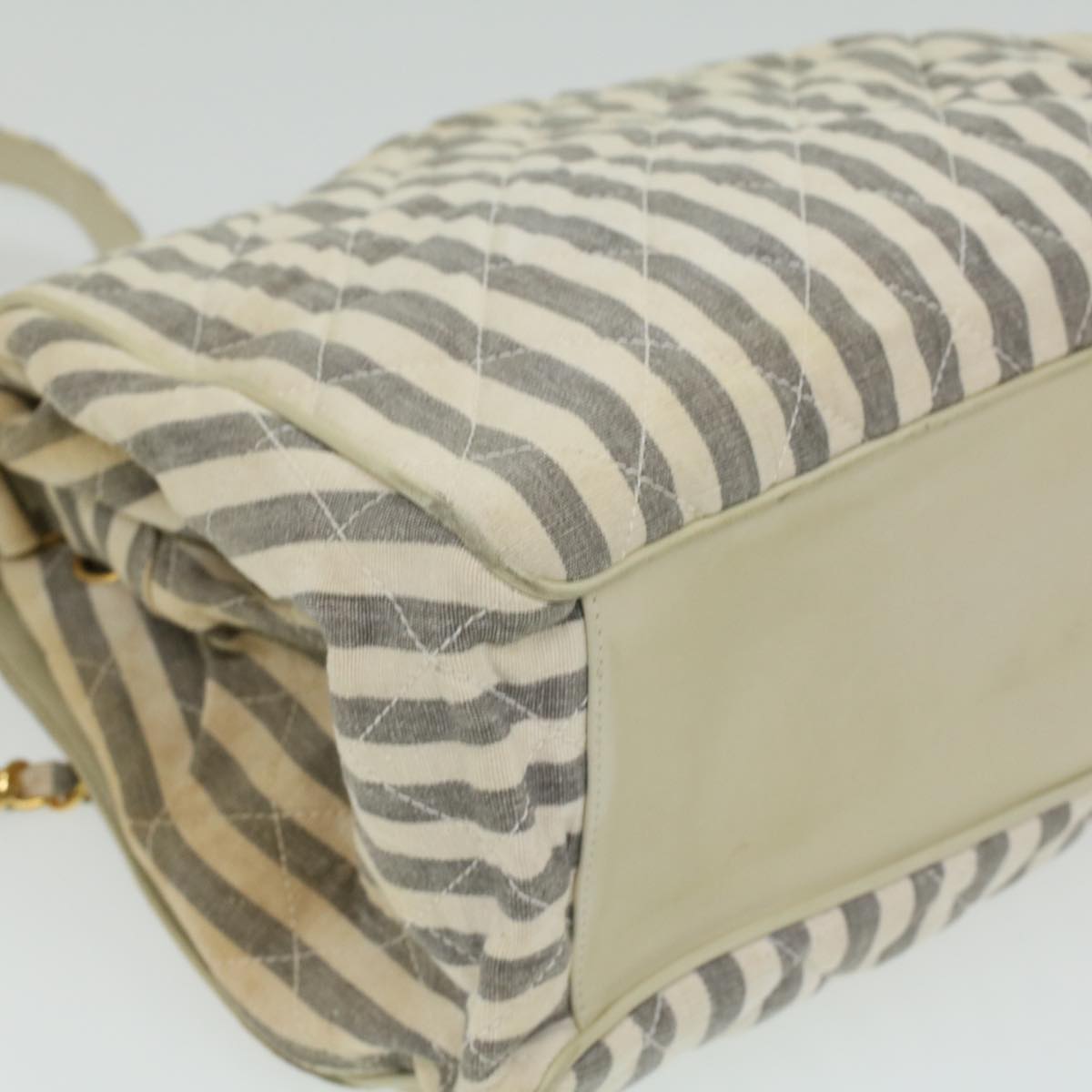 CHANEL Striped Matelasse Chain Shoulder Bag Canvas White Gray CC bs3642