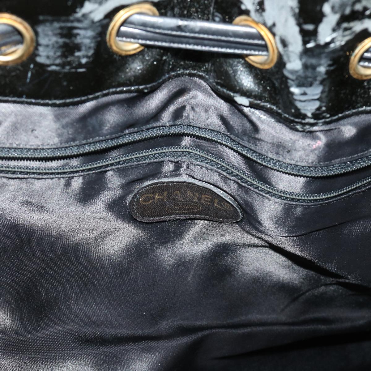 CHANEL Shoulder Bag Patent leather Black CC bs6675