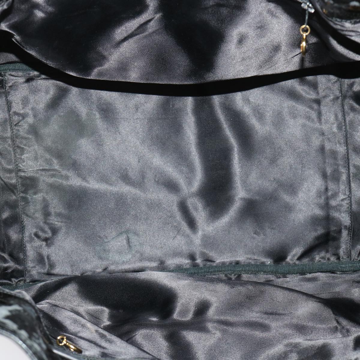 CHANEL Shoulder Bag Patent leather Black CC bs6675