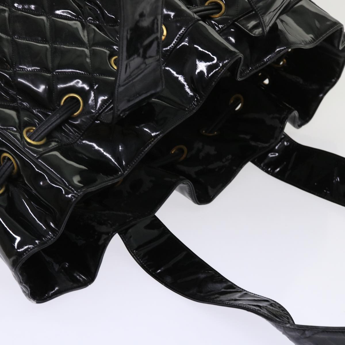 CHANEL Shoulder Bag Patent leather Black CC bs6675