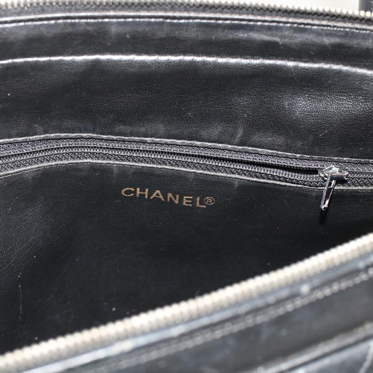 CHANEL V Stitch Hand Bag Leather Black CC bs7027