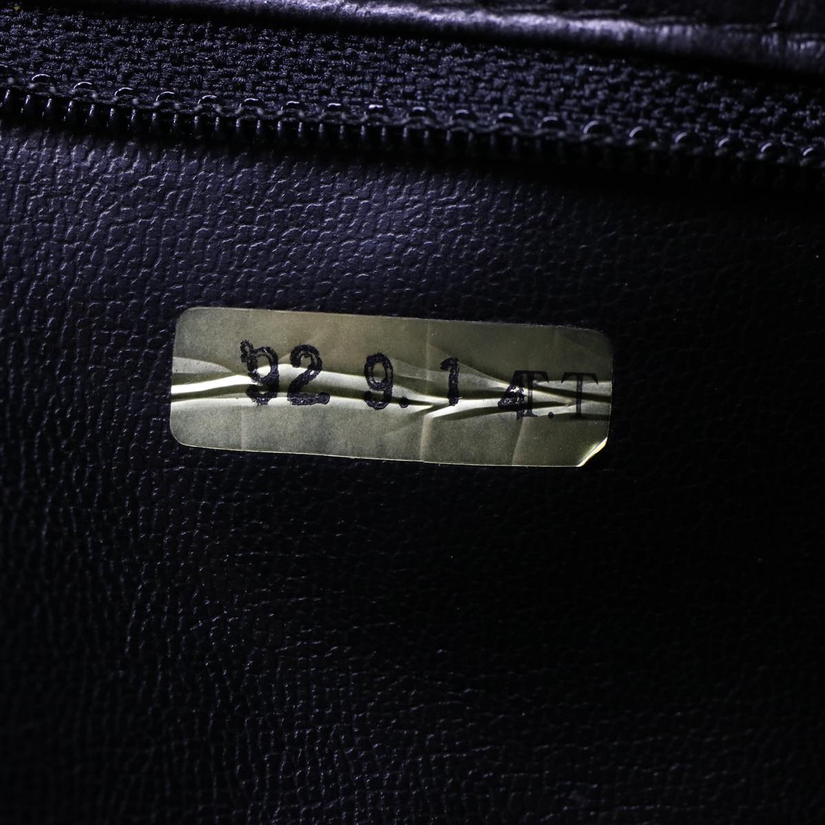 CHANEL V Stitch Hand Bag Leather Black CC bs7027
