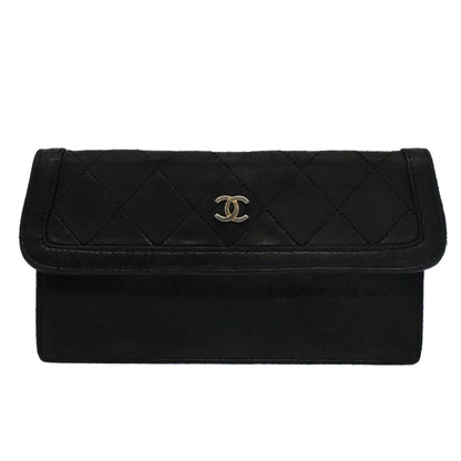 CHANEL Matelasse Pouch Leather Black CC bs9175