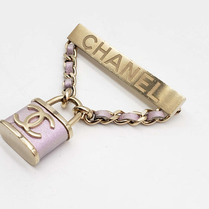CHANEL Brooch or Pin
