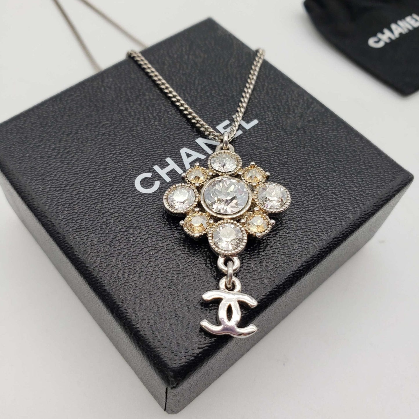 CHANEL CC with stone Necklace Silver Color