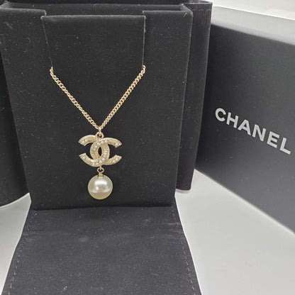 CHANEL Pearl Goldish Color Necklace Adjustable Sizes