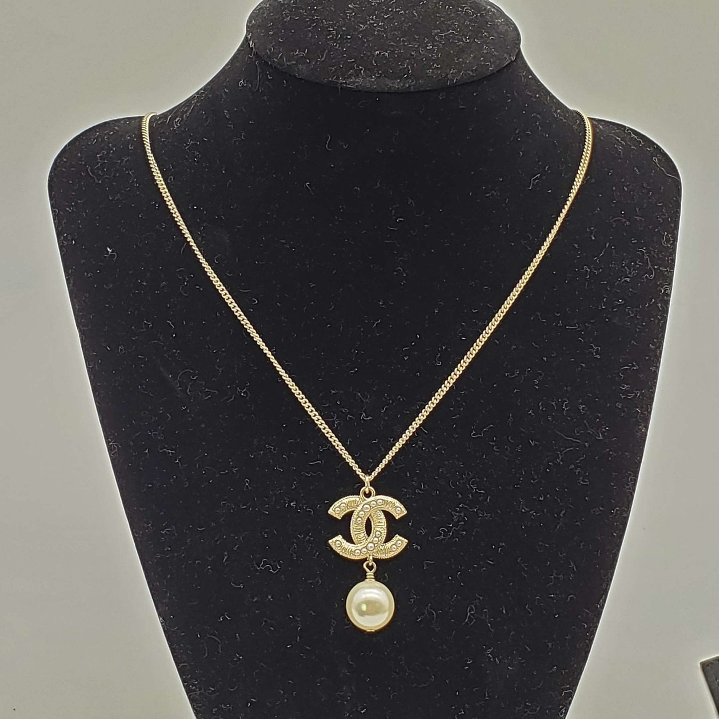 CHANEL Pearl Goldish Color Necklace Adjustable Sizes