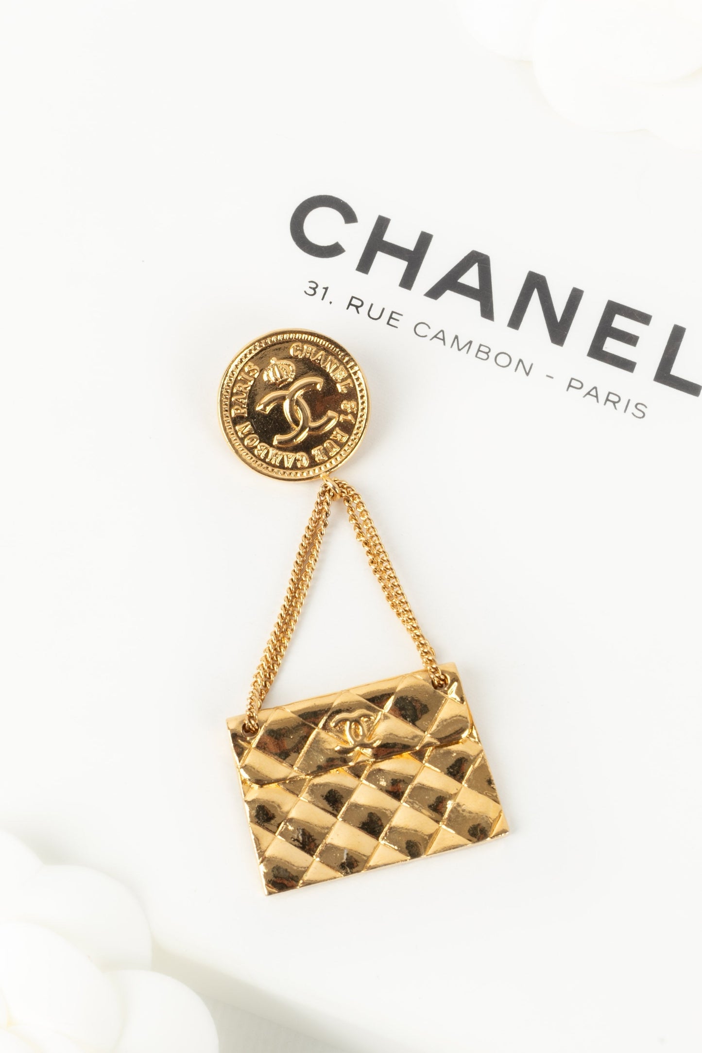 Broche Chanel