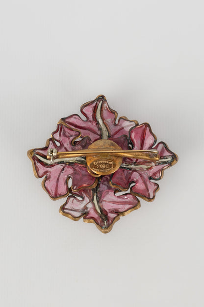 Broche en pte de verre Chanel 1990s