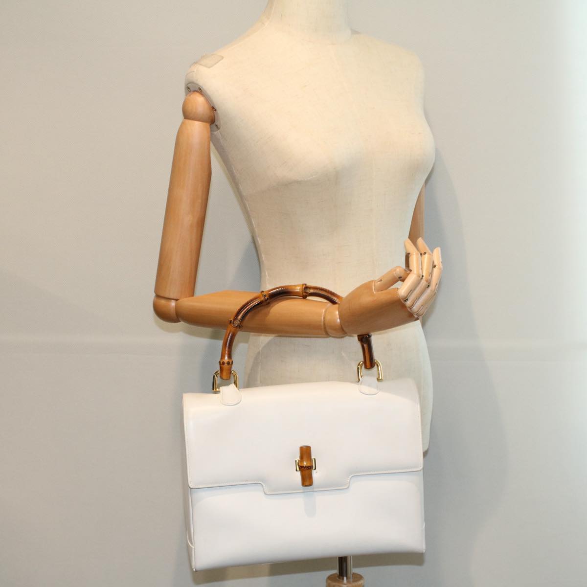 GUCCI Bamboo Hand Bag Leather White 26 000 0029  ep2281