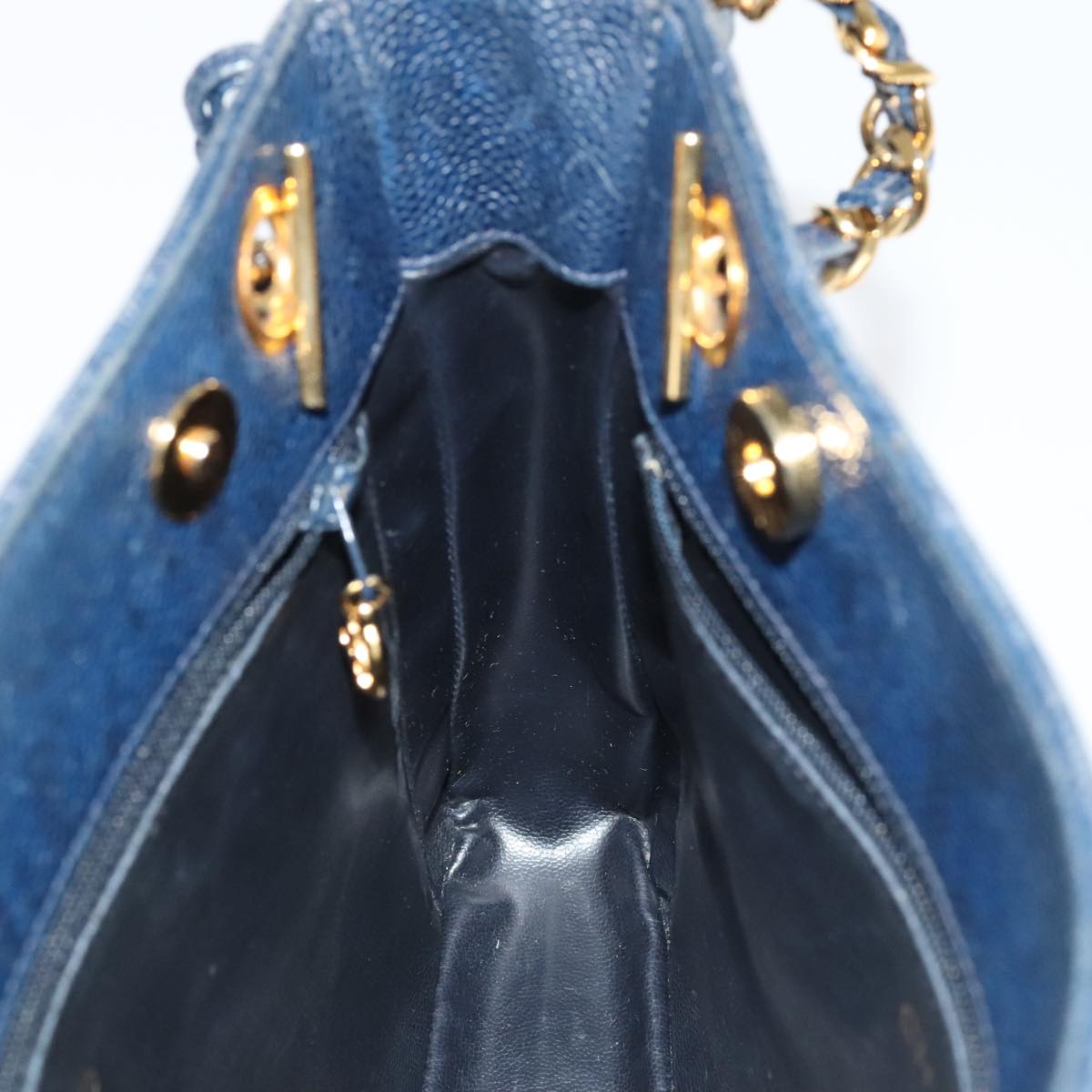 CHANEL Matelasse Chain Shoulder Bag Caviar Skin Navy Gold CC ep6286
