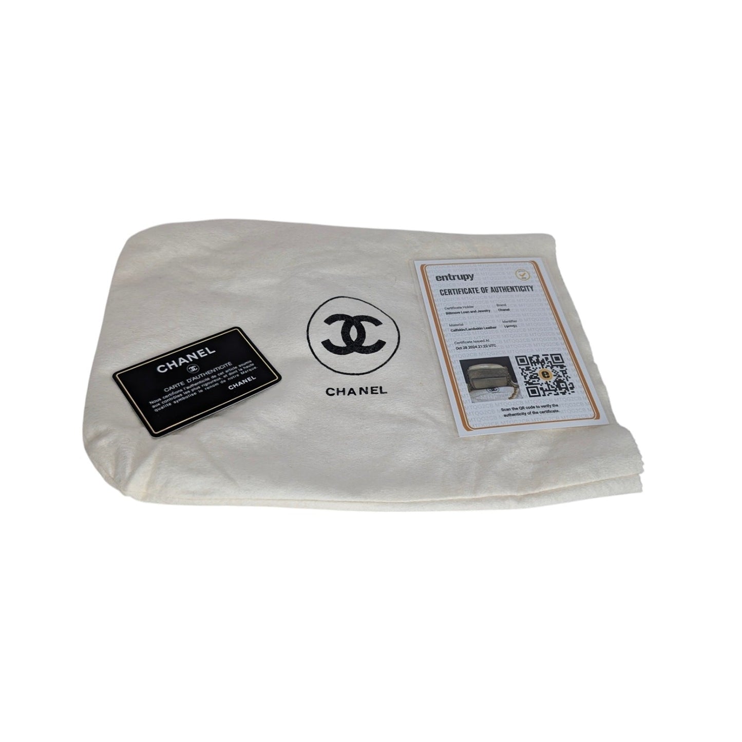 Chanel Vintage Cream Quilted Front Pocket Camera Tassel Bag