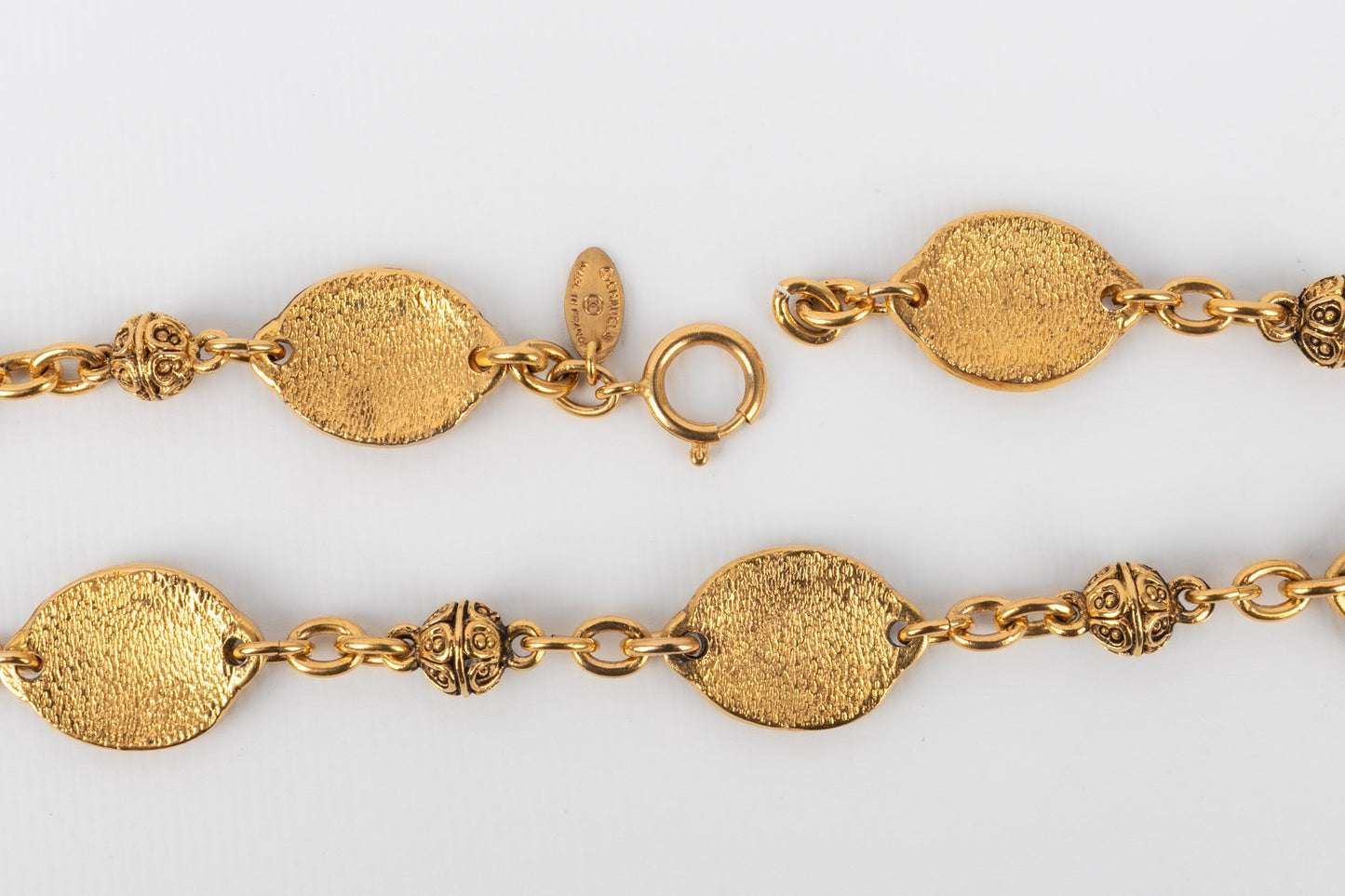 Collier dor Chanel 1980s