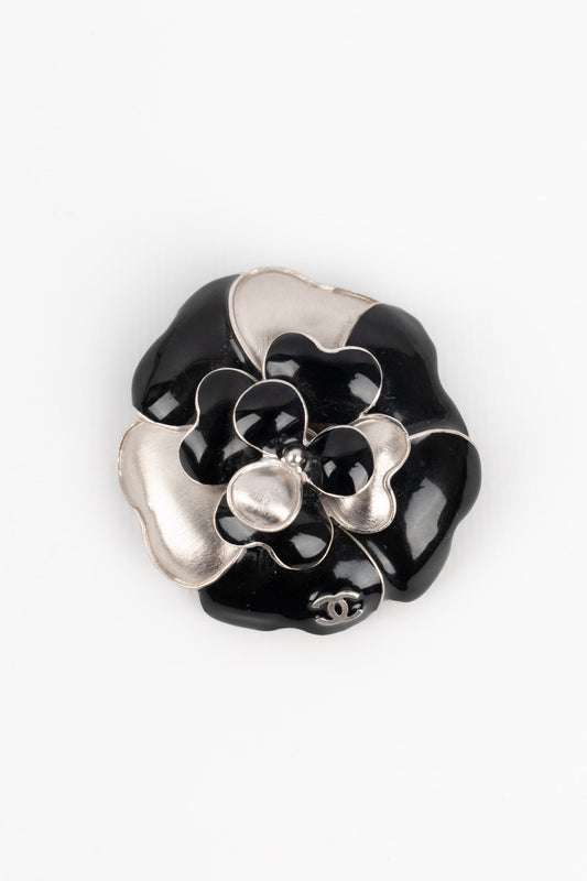 Broche camlia Chanel