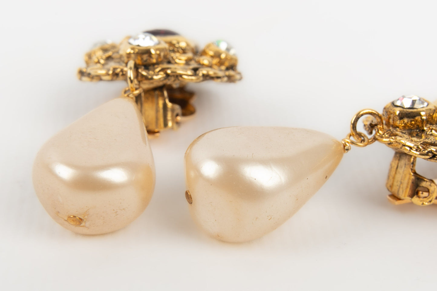 Boucles d'oreilles Chanel 1980s