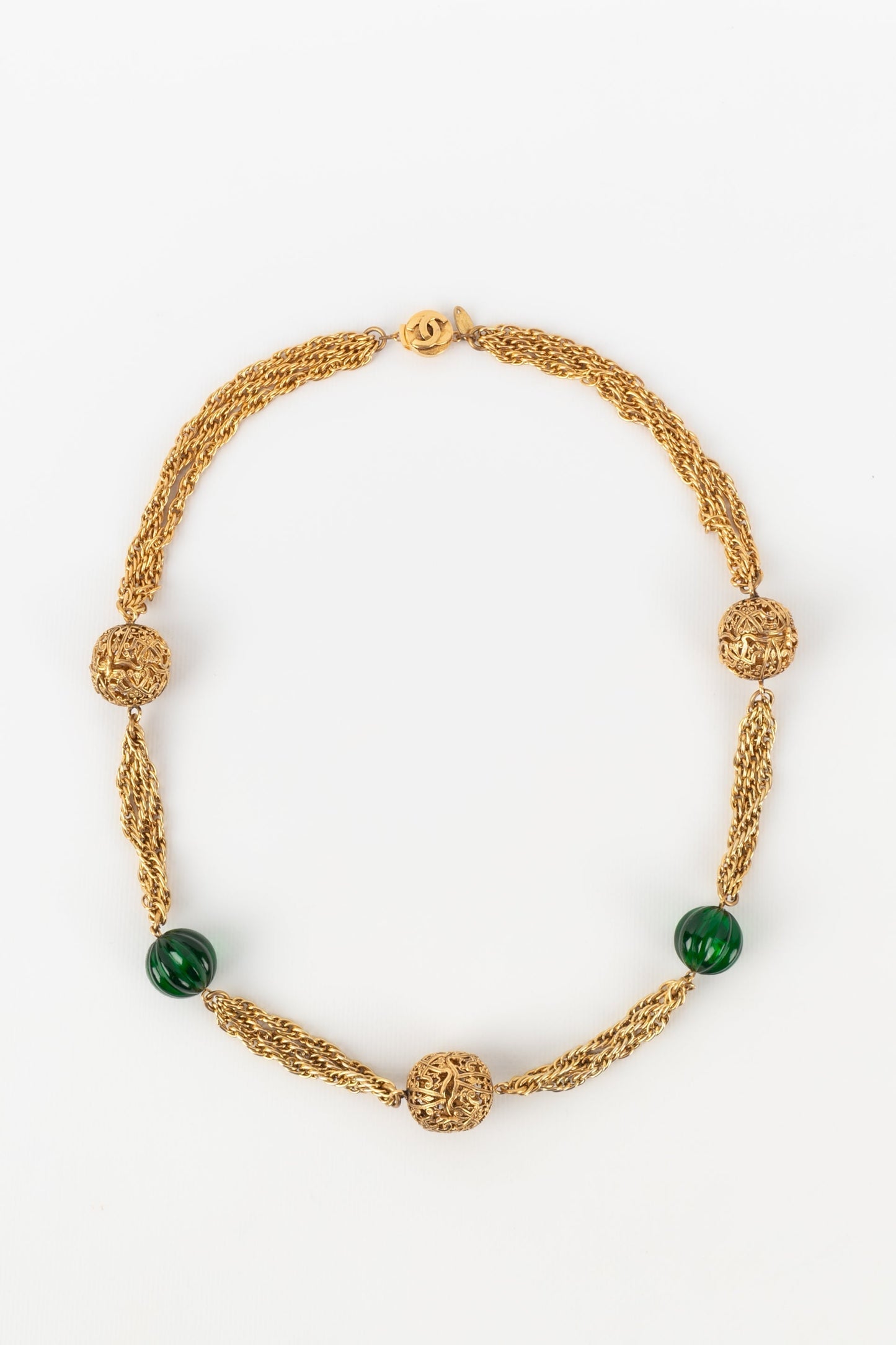 Collier dor Chanel 1984