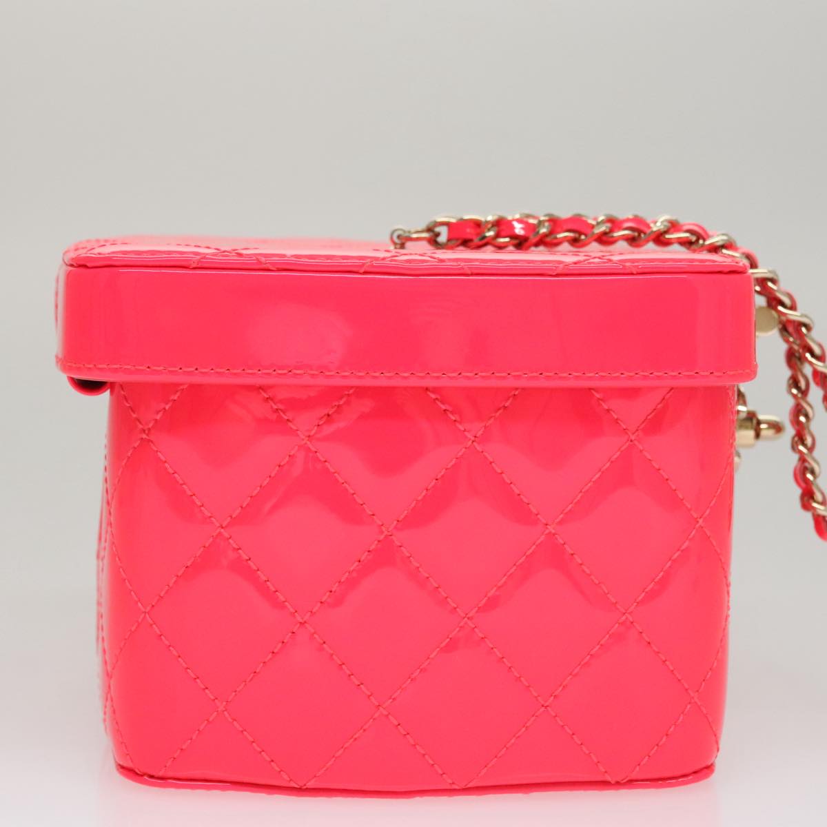 CHANEL Vanity Cosmetic Pouch Enamel Pink CC FF4627A
