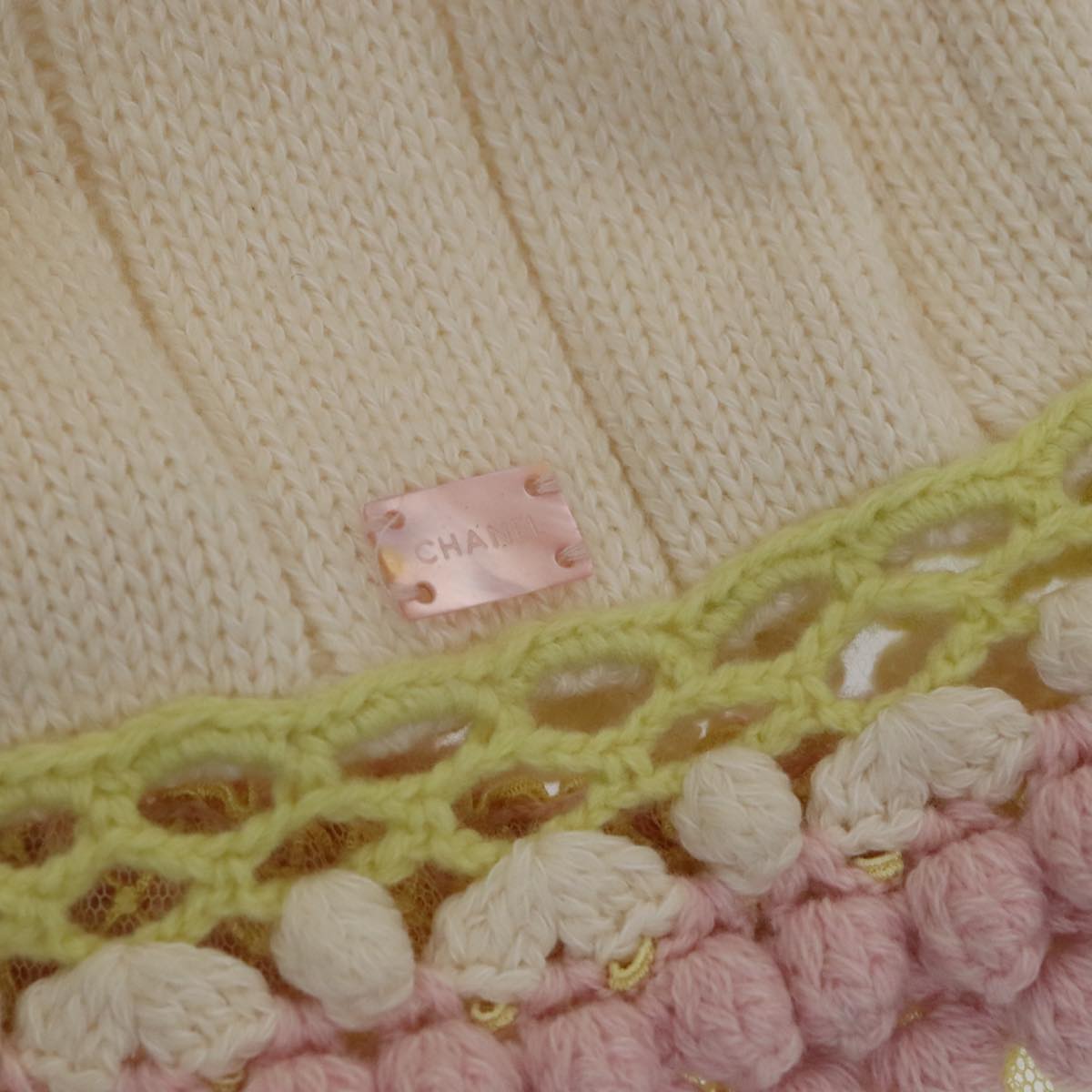 CHANEL Cardigan Wool White Pink yellow CC FF4876