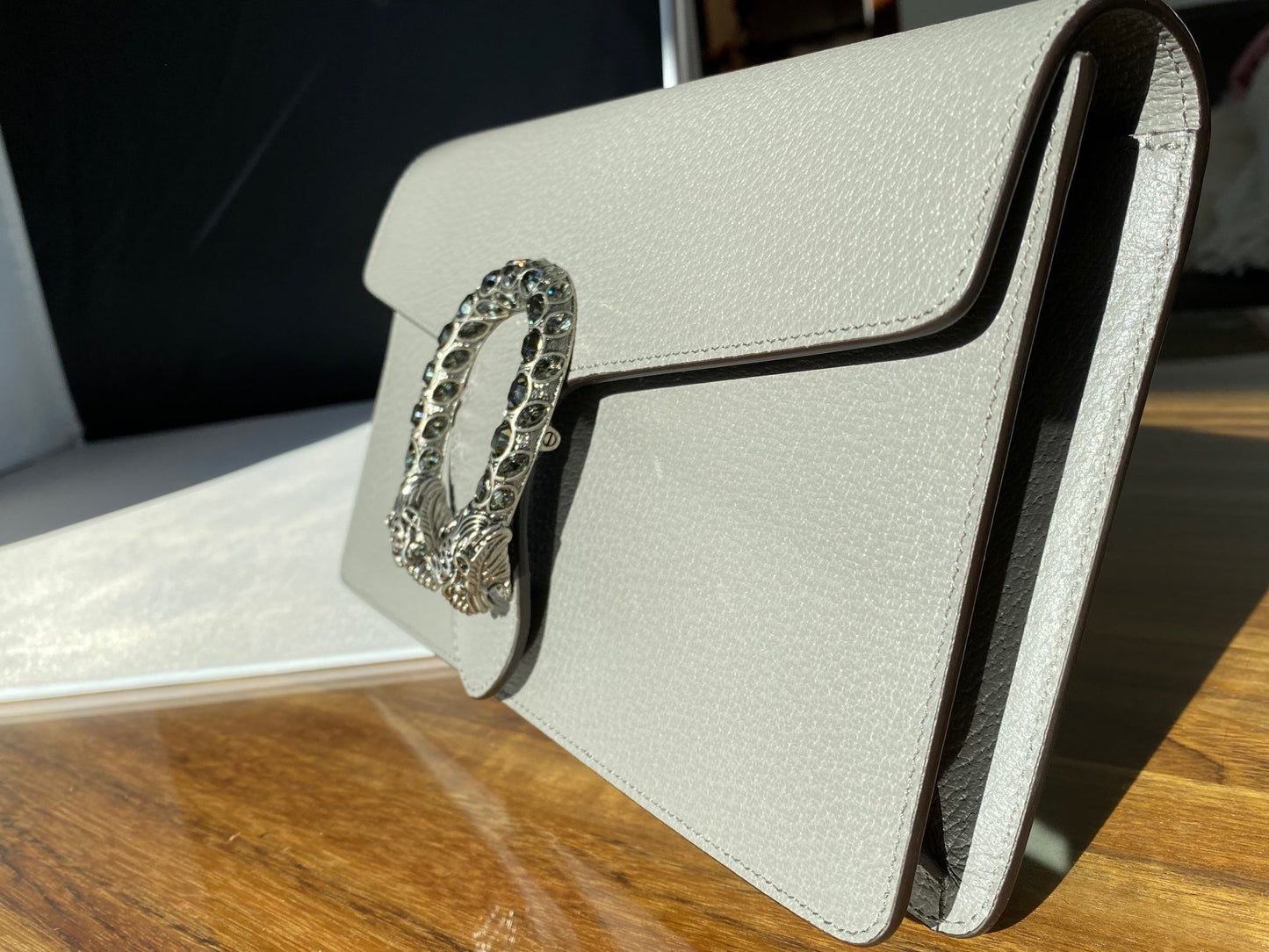 Gucci Dionysus Leather Purse in Gray