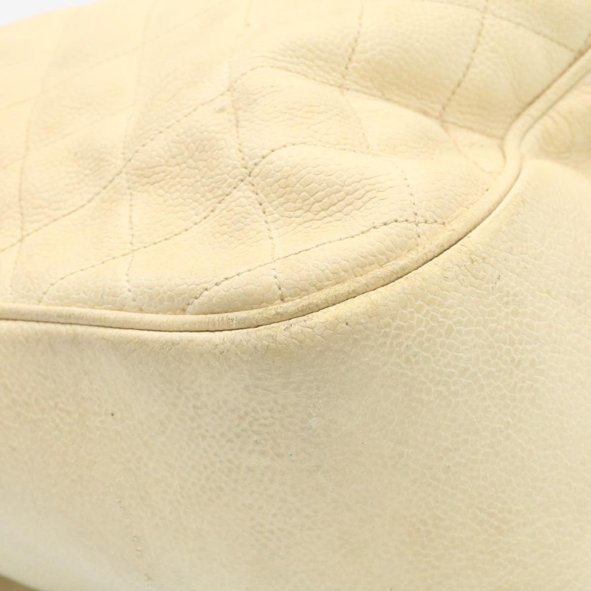 CHANEL Caviar Skin Matelasse Backpack White CC am1922gA