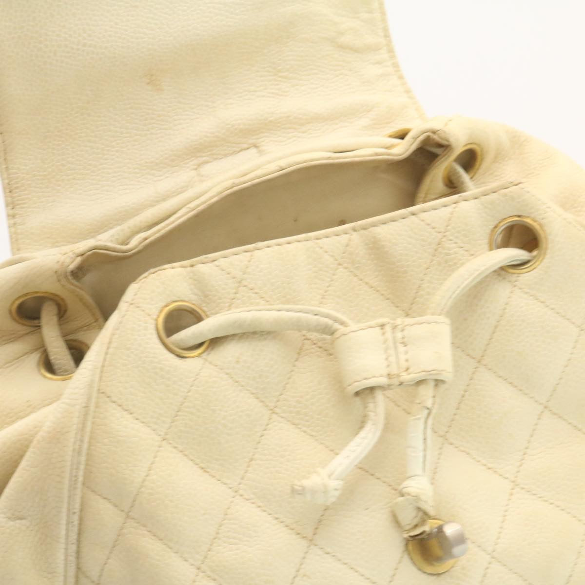 CHANEL Caviar Skin Matelasse Backpack White CC am1922gA
