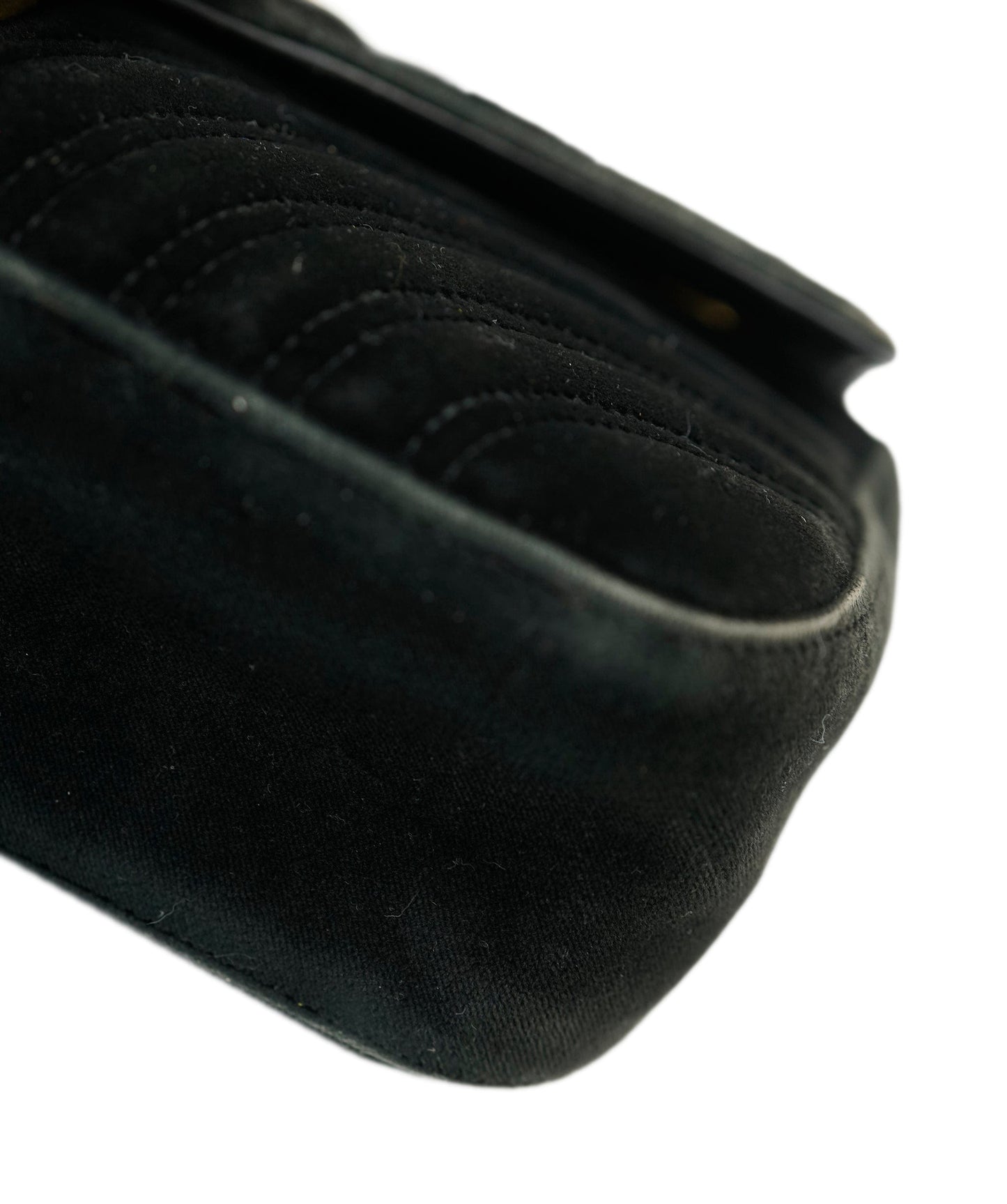 Gucci Black Velvet Medium Marmont ALC0561