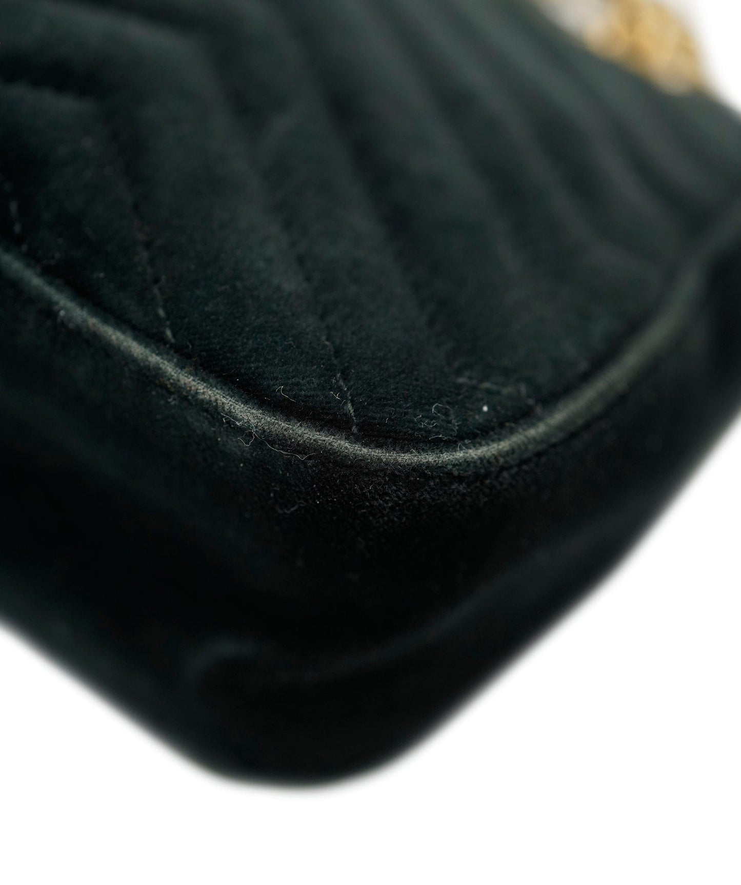 Gucci Black Velvet Medium Marmont ALC0561